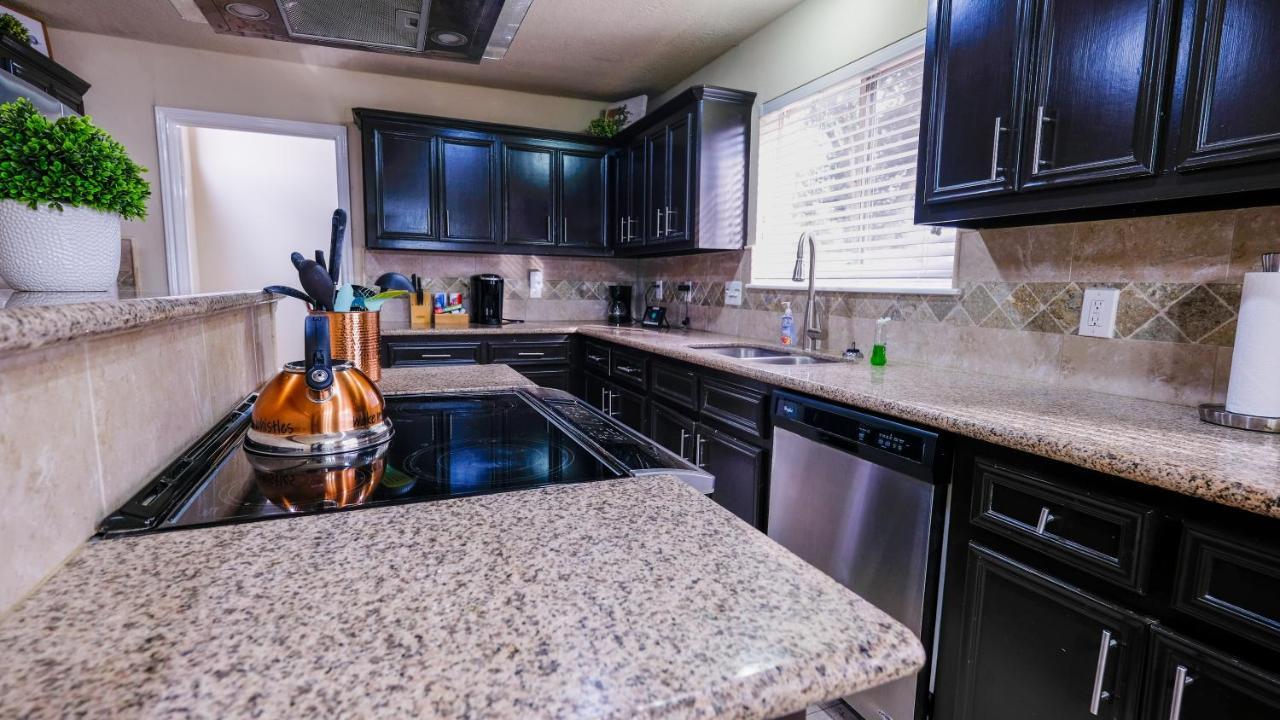 Pool House, 20 Minutes From Dt 4Bdr For 10 Guests - Winkleman Villa Houston Exterior foto